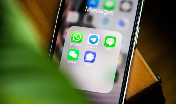 ekran telefonu z widocznymi aplikacjami