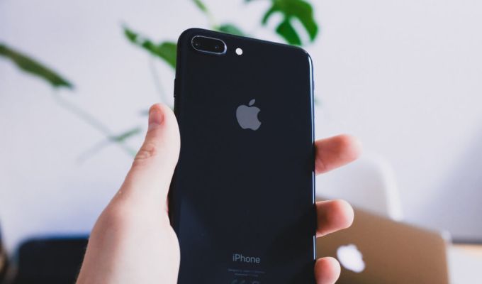 telefon iPhone
